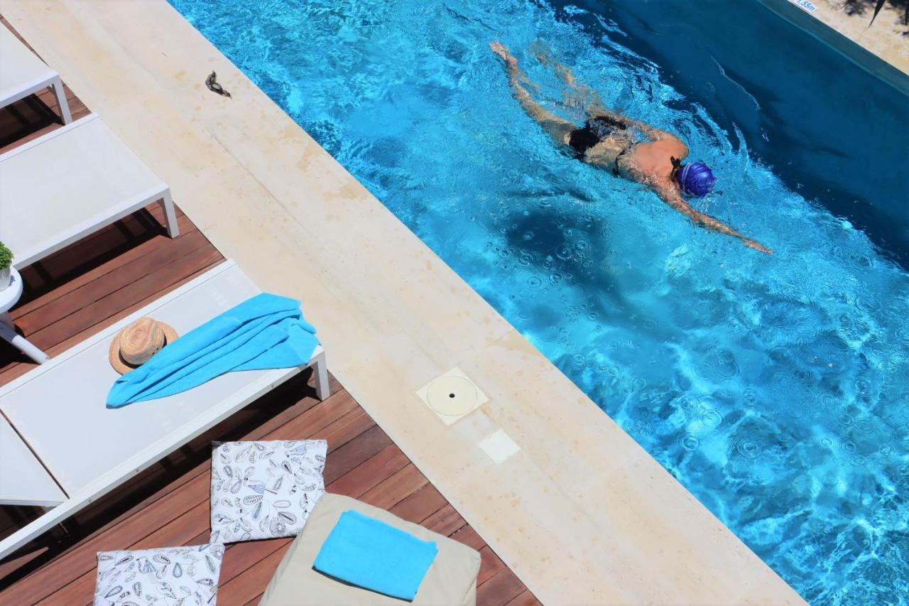 Fos Villa, A Luxe House With Private Heated Pool Galatás エクステリア 写真